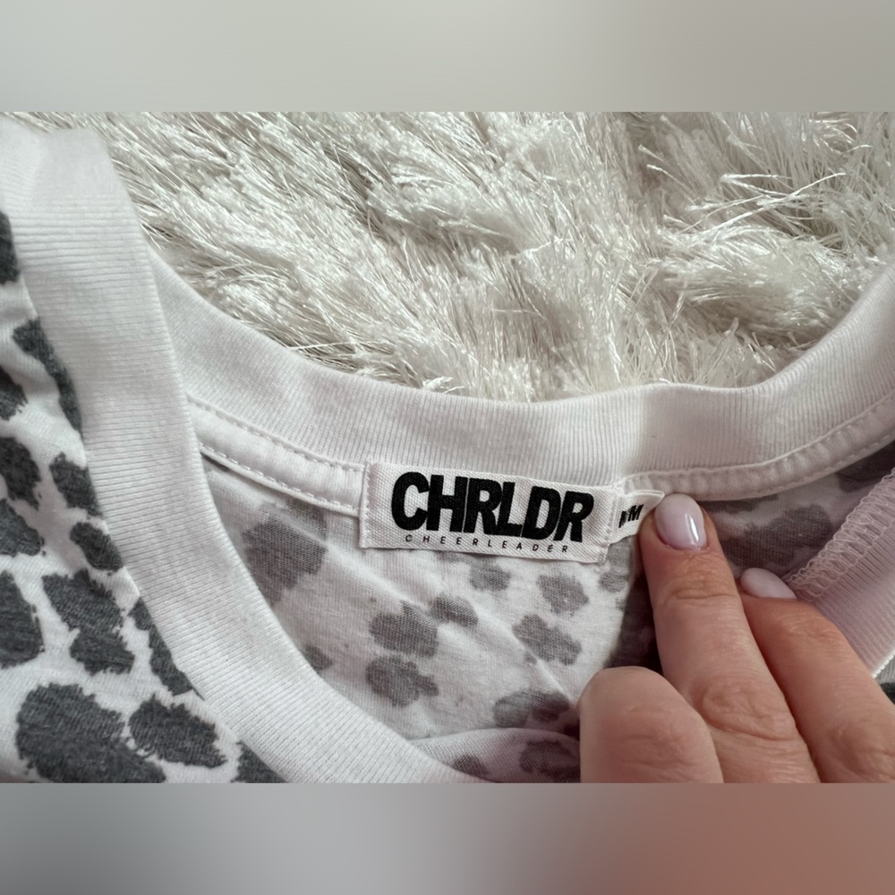 CHRLDR - Picture 2 of 2